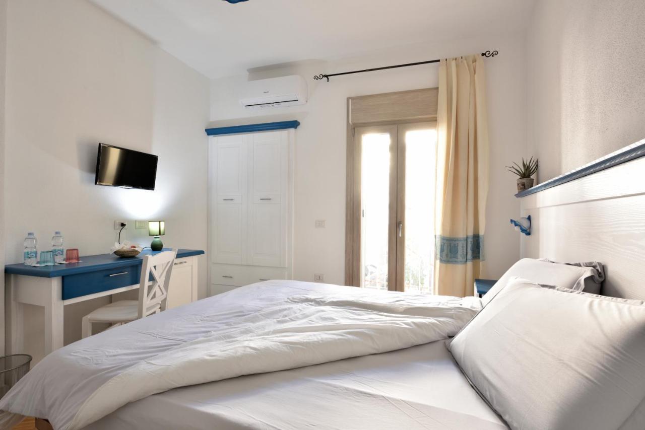 Inah Rooms Dorgali Exterior foto